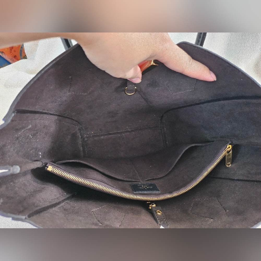 Louis Vuitton Noir Kimono Tote Bag - Picture 12 of 15